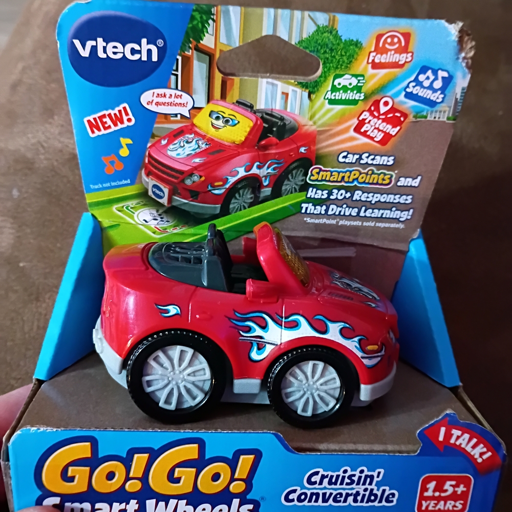 Go! Go! Smart Wheels Red Convertible